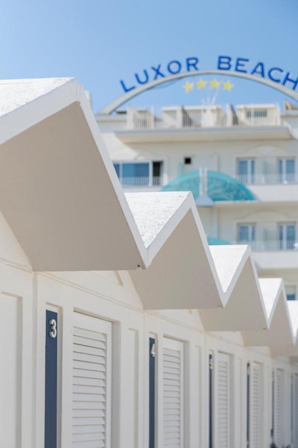 Luxor Beach Boutique Hotel Cattolica Esterno foto